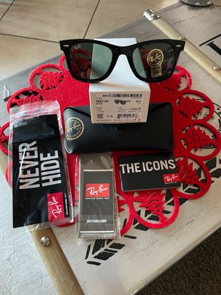 Ray-Ban Wayfarer Classic Occhiali da Sole Neri