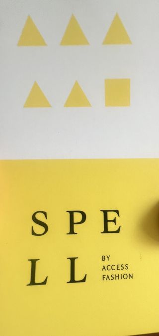 Pantalón cuero granate