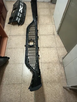 Rejilla Paragolpes Dacia Sandero III 2024