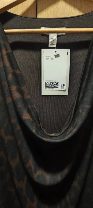 Vestido largo drapeado H&M Leopardo Negro y Marrón