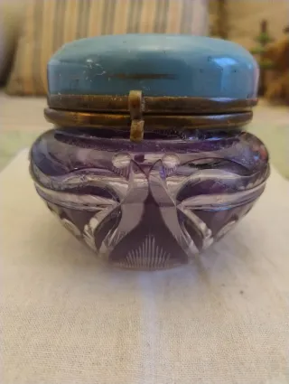 Joyero antiguo cristal azul flores