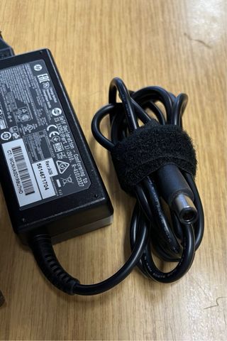 Cargador Original HP 65W (PA-1650-32HJ)