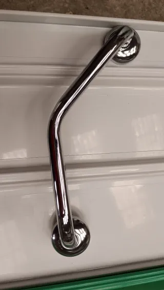 Agarre para bañera cromado