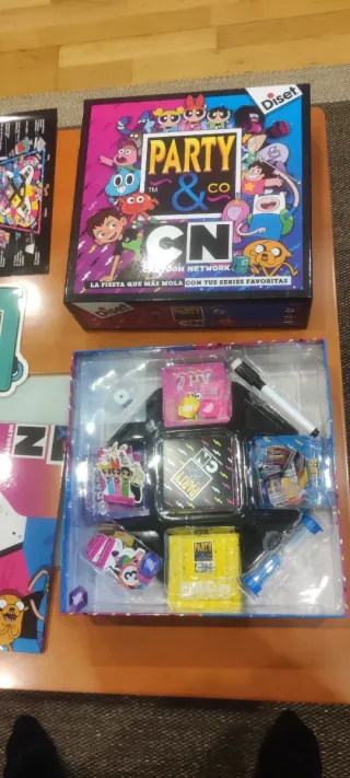 Juego de Mesa Party & Co Cartoon Network