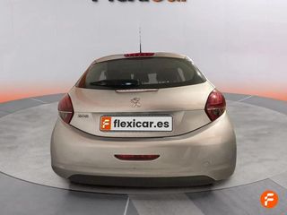 Peugeot 208 5P ALLURE 1.2L PureTech 81KW (110CV) S&S