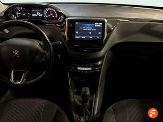 Peugeot 208 5P ALLURE 1.2L PureTech 81KW (110CV) S&S