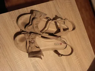 Sandalias DIANA Beige/Marrón Verano Mujer