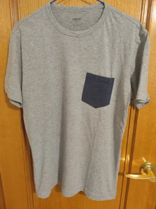Camiseta Mango M con bolsillo