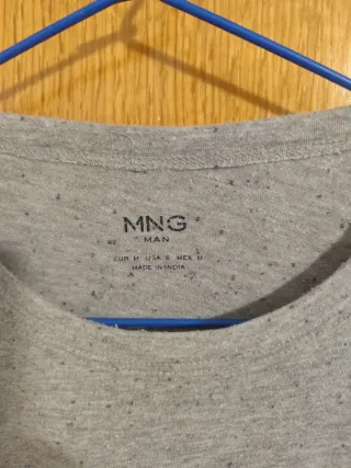 Camiseta Mango M con bolsillo