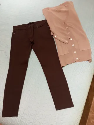 PANTALON PITILLO ZARA Y CHAQUETA PUNTO