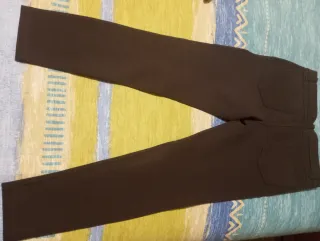 PANTALON PITILLO ZARA Y CHAQUETA PUNTO