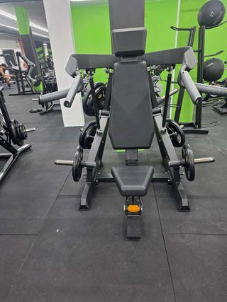 MAQUINARIA DE GIMNASIO