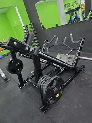 MAQUINARIA DE GIMNASIO