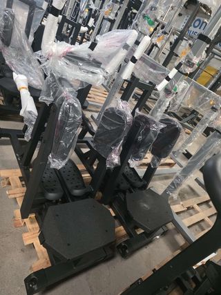 MAQUINARIA DE GIMNASIO