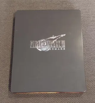 Final Fantasy VII Remake + Steelbook PS4