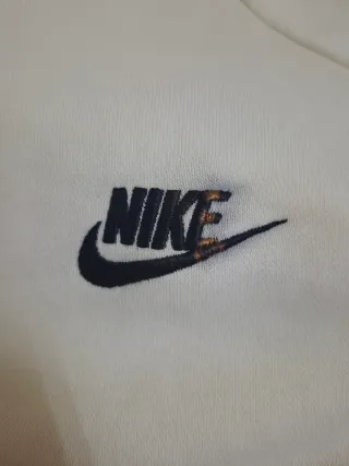 Sudadera Nike Beige