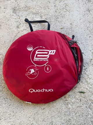 Tienda Quechua 2 Segundos Roja