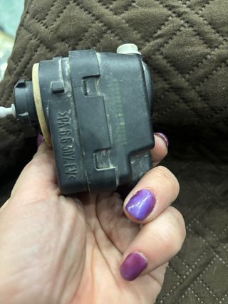 Motor regulador faros Peugeot 106 Valeo