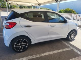 Hyundai i10 2022