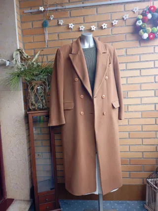 Abrigo largo de lana