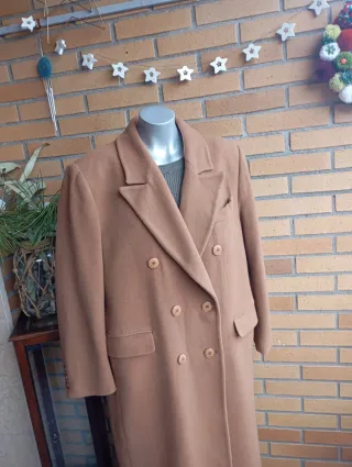 Abrigo largo de lana