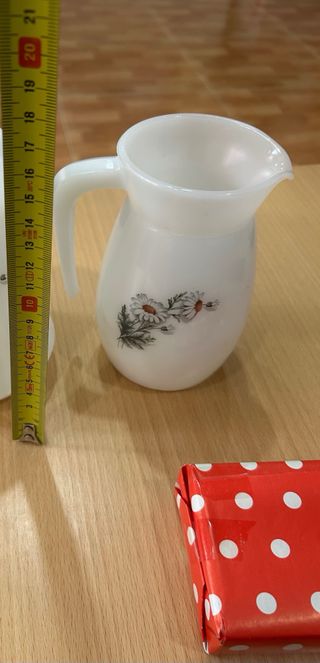 Jarrita pequeña arcopal margaritas