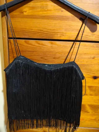 Top fiesta flecos Zara negro