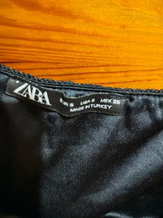 Top fiesta flecos Zara negro