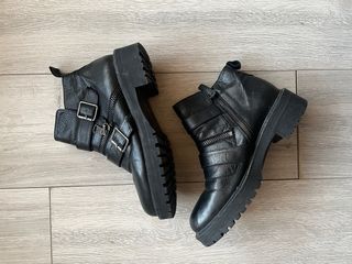Botas Zara Piel Negras Talla 38