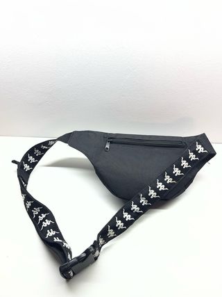 Riñonera Kappa Negra