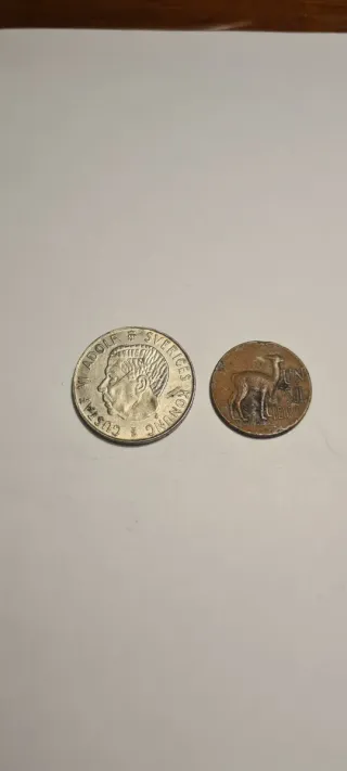 Lote 2 monedas: 5 Coronas + 1 Sol 1973