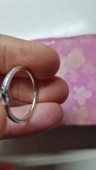 Anello Pandora Argento con diamantino