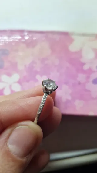 Anello Pandora Argento con diamantino