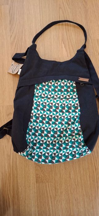 Mochila Astruc Barcelona  Negro y Turquesa