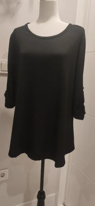 Blusón negro manga larga