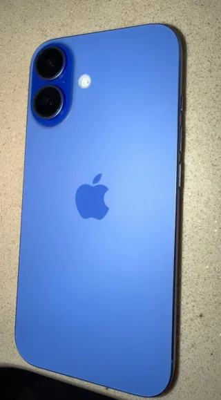 iPhone 16 - 94% Capacidad Máxima