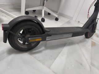 Patinete Eléctrico Xiaomi Pro 2 + Accesorios
