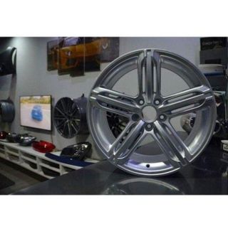 Juego de 4 Llantas 17 RS-5 AU003