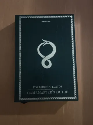 Forbidden Lands (Juego de Rol en inglés)