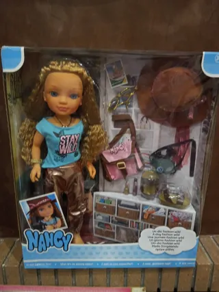 Nancy Fashion Wild Muñeca con Accesorios