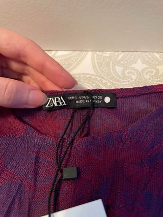 Top Zara Manga Larga Rojo