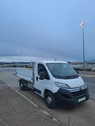 Portes con furgoneta