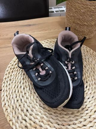 Zapatillas deportivas mujer negras y rosas