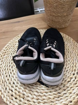 Zapatillas deportivas mujer negras y rosas