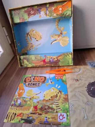 Juego de mesa Dino Bones