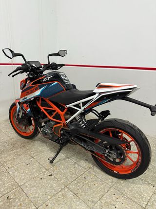 KTM Duke 390 2020