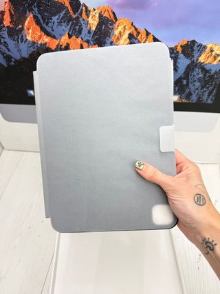 Apple Magic Keyboard IPad Pro 11" NUEVO SIN ACTIVA