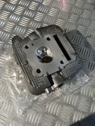 Culata Keeway RKV 125