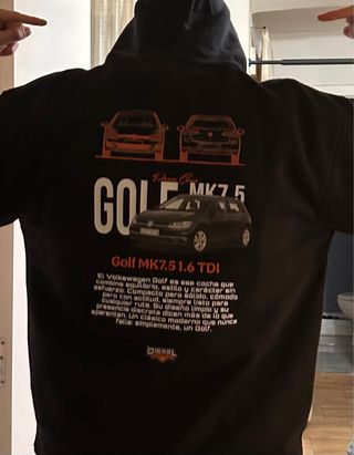 Camiseta o sudadera personalizada de tu coche