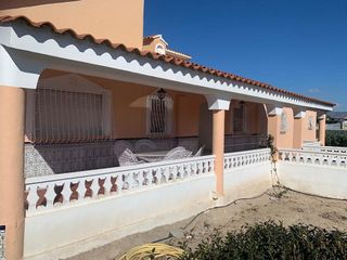 Chalet en alquiler en La Hoya-Almendricos-Purias en Lorca